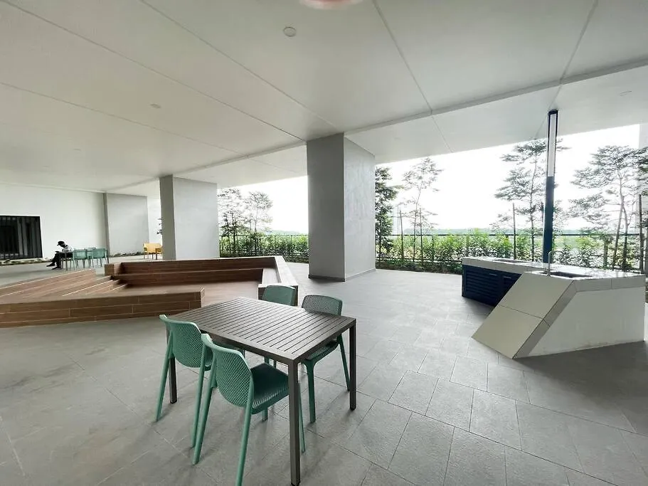 #Hs 2Bedroom S&Thomez 盛婷民宿 Horizon Suite Wifi&Netflix Klia Sepang Apartment