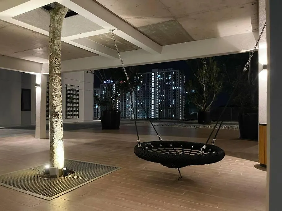 #Hs 2Bedroom S&Thomez 盛婷民宿 Horizon Suite Wifi&Netflix Klia Sepang